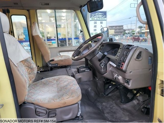 Mitsubishi Rosa 2011