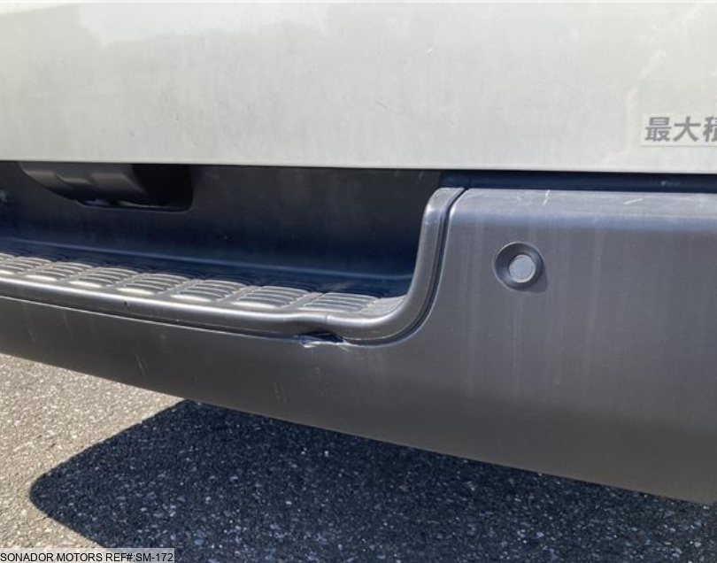 Toyota Hiace Van 2022