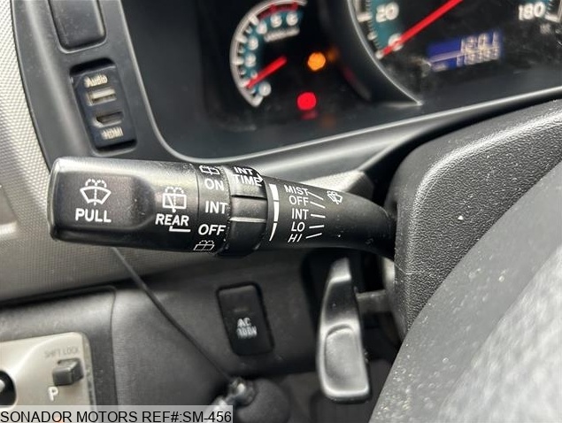 Toyota Hiace Van 2010