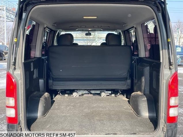 Toyota Hiace Van 2013