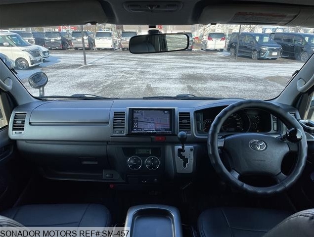 Toyota Hiace Van 2013