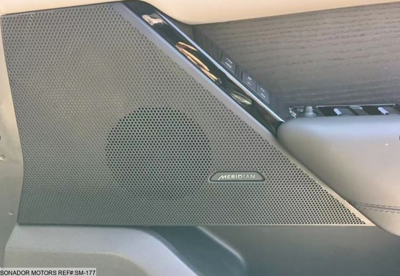 Land Rover Range Rover Velar 2023